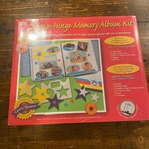 𝅺NWOT Sealed Memories Forever Blue Strap Hinge Memory Album Kit Scrapbooking